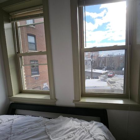Dc Playhouse Bed And Breakfast Hotel ワシントン エクステリア 写真